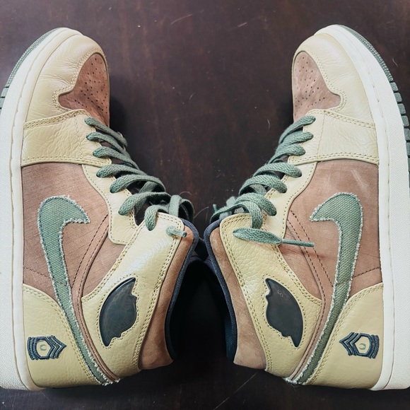 ‼️🪖 2008 RARE Nike Air Jordan 1 Retro 'Armed Forces' Mens 9.5 🪖‼️ - Picture 11 of 16